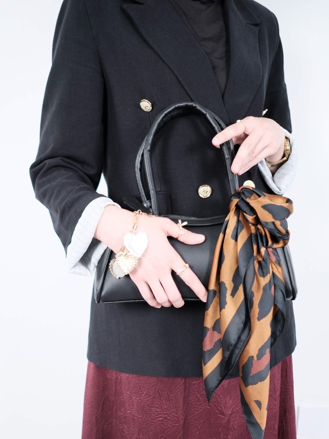 Kahverengi Leopar Saten Fular