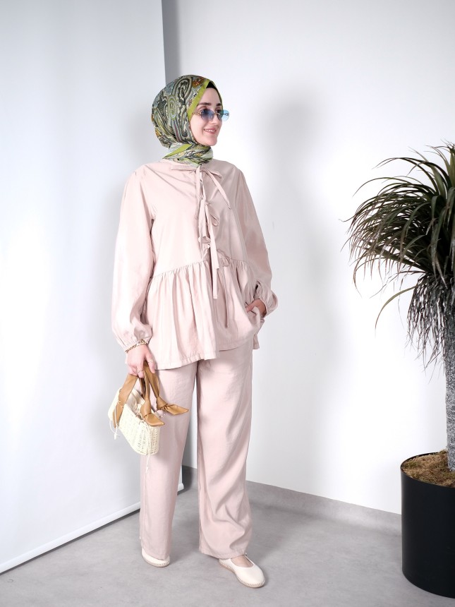 Kurdaleli Pantolon Takım – Bej