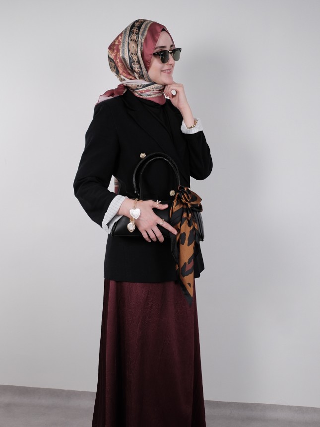 Gold Düğmeli Siyah Blazer Ceket